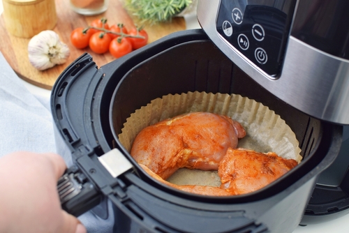 airfryer com frango dentro - eletroportáteis no Assaí Atacadista