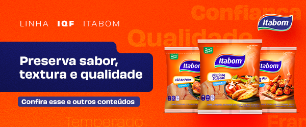 banner com fundo laranja e azul com texto em branco e embalagens das carnes congeladas da Itabom-Assaí Atacadista