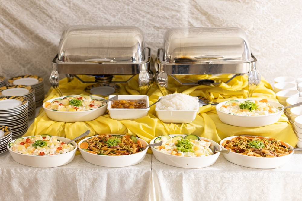 Buffet de alimentos: 4 passos para criar o seu e ganhar dinheiro