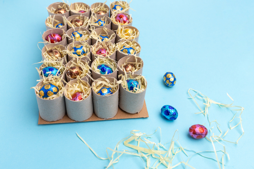 calendário do advento de Páscoa com ovinhos de chocolate - presentes para a Páscoa - Assaí Atacadista