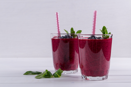 drink de catuaba e açaí - bebidas para o carnaval - assaí atacadista