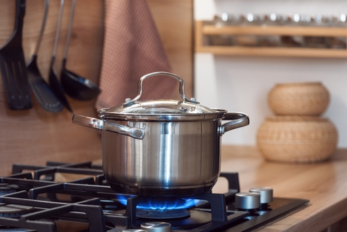 panela no fogo - iniciantes na cozinha - assaí atacadista