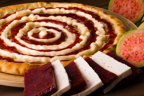 pizza Romeu e Julieta de goiabada e queijo - Assaí Atacadista - Dia da Pizza