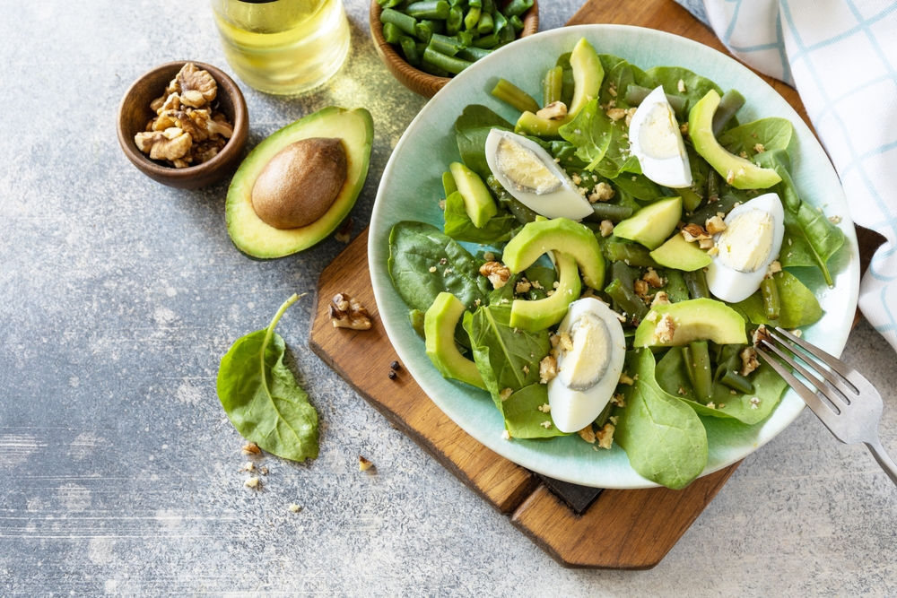 salada de abacate com ovo - receitas rápidas - Assaí Atacadista
