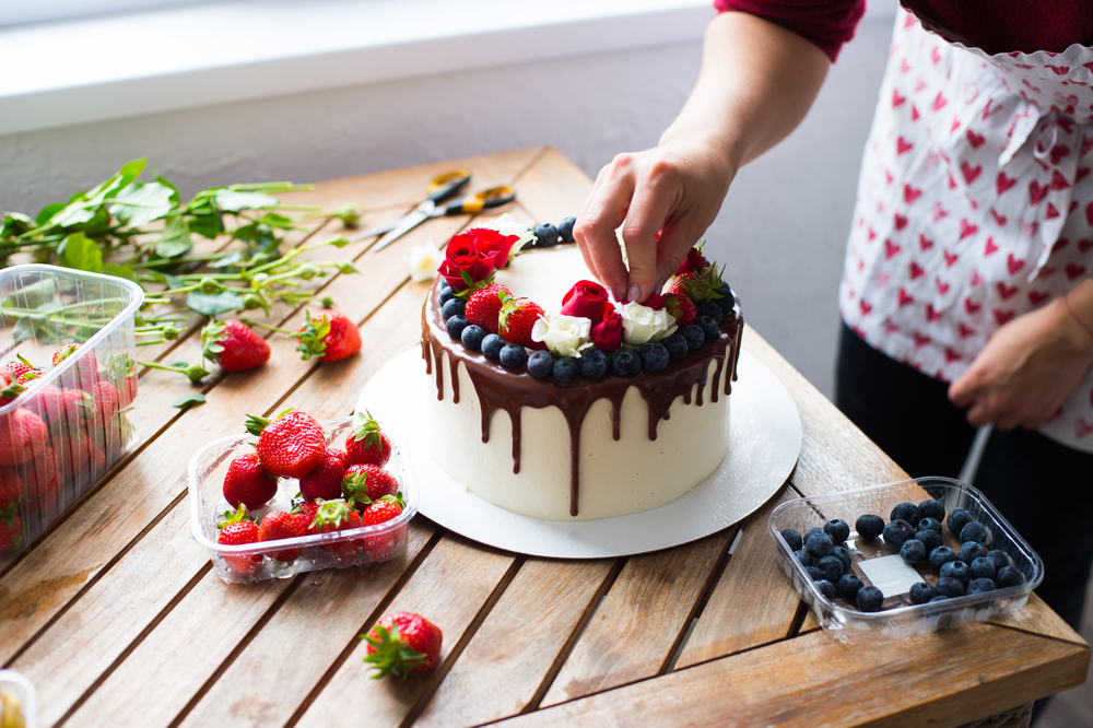 Como fazer bolo confeitado - Inspirações, decorações e dicas para vender!