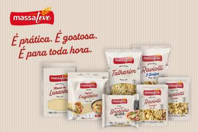 banner com embalagens dos produtos da Linha de Massas Frescas da Massa Leve-Assaí Atacadista.png