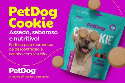 banner Qualipet com fundo roxo texto e uma embalagem do produto Pet Dog Cookies de frutas vermelhas - Assaí Atacadista.jpg