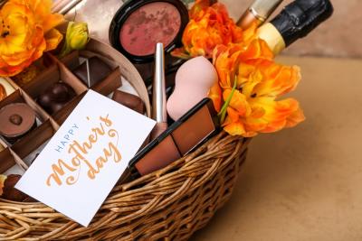 cesta com produtos para vender no Dia das Mães - Assaí Atacadista