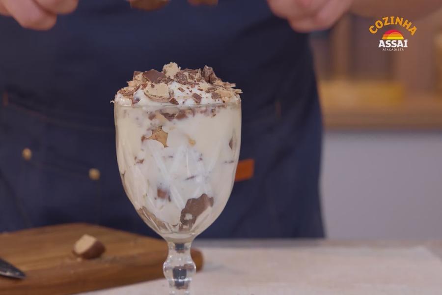 copinho da felicidade com sonho de valsa-mondelez-cozinha assaí atacadista