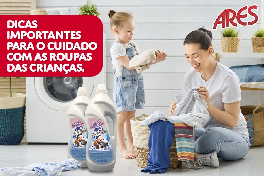 Família cuidando das roupas com Lava-Roupas Líquido Ares - Assaí Atacadista 