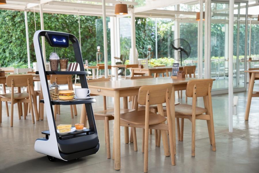 robo em um negócio alimenticio vazio - IA - Assaí Atacadista