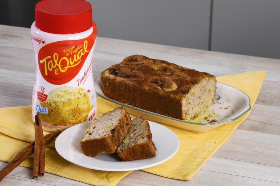 Tenha um café da manhã delicioso com este bolo de banana com aveia