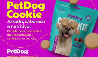 banner Qualipet com fundo roxo texto e uma embalagem do produto Pet Dog Cookies de frutas vermelhas - Assaí Atacadista.jpg
