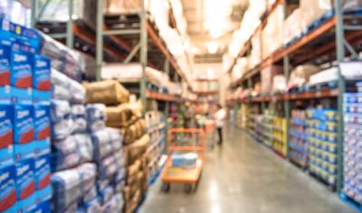 corredor de um atacado - comprar no atacado - Assaí Atacadista