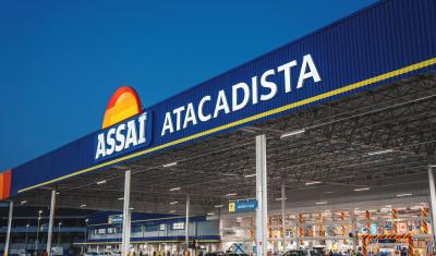 fachada da loja do Assaí Atacadista - benefícios do Assaí