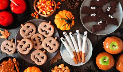 pratos com receitas de halloween decoradas - assaí atacadista